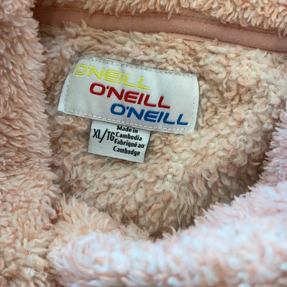 Columbia Jacket and O’Neill pull over - Picture 9 of 10